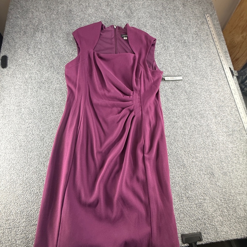 Tahari Arthur S. Levine Marsala Purple Ruched Sheath Dress 16 7229M452